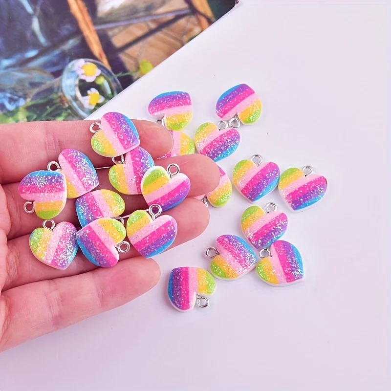 Resin Art Earrings - 10 Stück bunte Herz-Harz-Anhänger, niedliche gemischte