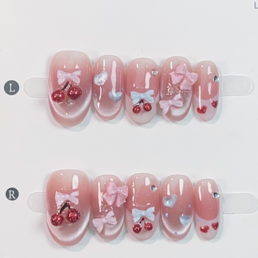 Resin Art And Design - 10 Stück Katzenaugen-handgemachte gefälschte Nagelspitzen, süße