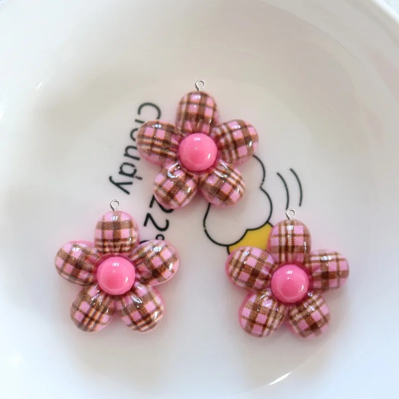 10 Stück süße Blumen-Anhänger  – Resin Art A Keychain Bewertung und Preis