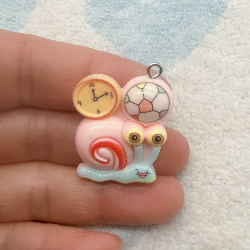 10 Stück Cartoon-Harzanhänger, – Resin Art Materials Wholesale Bewertung und Preis
